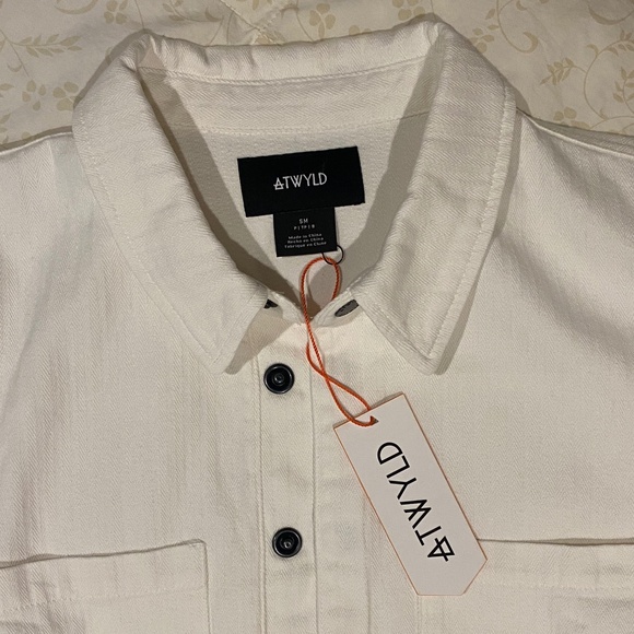 ATWYLD No Service Jumper in White (Size Small) - Picture 6 of 6